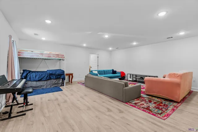 $775,000 | 16564 Old Settlement Road, Zachary, LA 70791