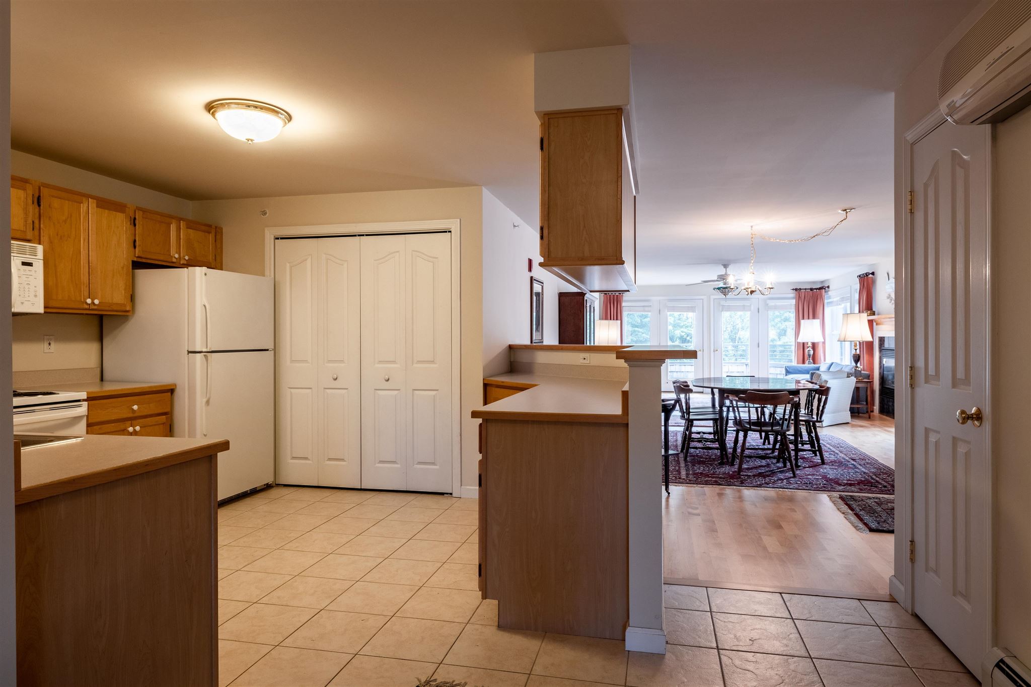 29 Claire Point Road, Unit 29 Burlington, VT 05408 - Photo 10 of 35 Gallery Image 10