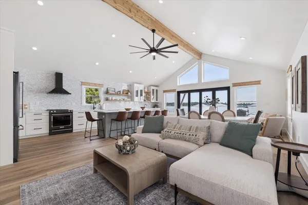 $1,499,900 | 9098 Dexter-Pinckney Road, Pinckney, MI 48169