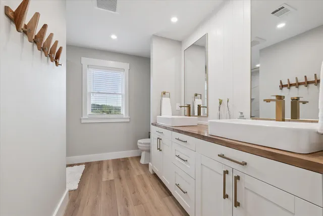 $1,499,900 | 9098 Dexter-Pinckney Road, Pinckney, MI 48169