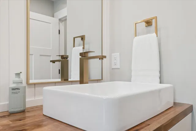 $1,499,900 | 9098 Dexter-Pinckney Road, Pinckney, MI 48169