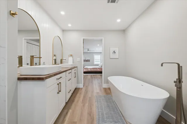 $1,499,900 | 9098 Dexter-Pinckney Road, Pinckney, MI 48169