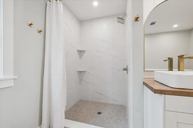 $1,499,900 | 9098 Dexter-Pinckney Road, Pinckney, MI 48169