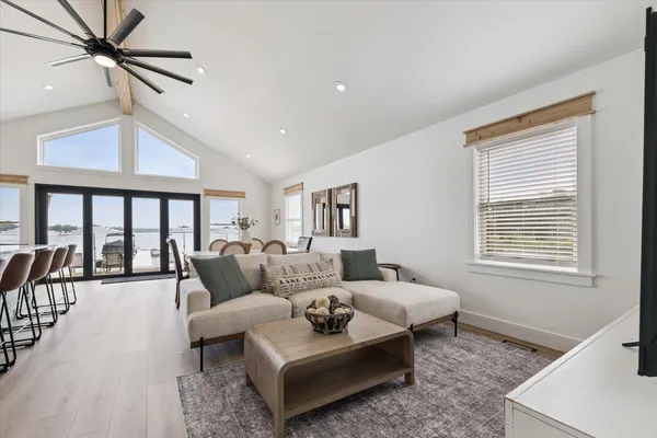 $1,499,900 | 9098 Dexter-Pinckney Road, Pinckney, MI 48169