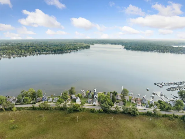 $1,499,900 | 9098 Dexter-Pinckney Road, Pinckney, MI 48169