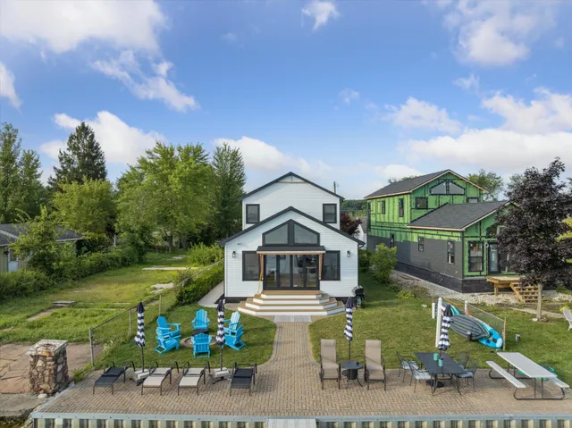 $1,499,900 | 9098 Dexter-Pinckney Road, Pinckney, MI 48169