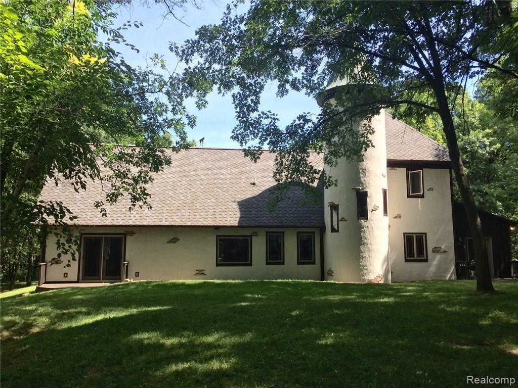 3248 East Sutton Road Dryden, MI 48428 - Photo 13 of 41 FullSizeRender_4.jpg