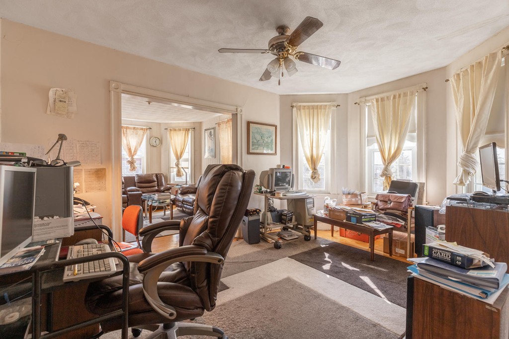 8-10 Safford Road Lynn, MA 01905 - Photo 15 of 35 Gallery Image 15