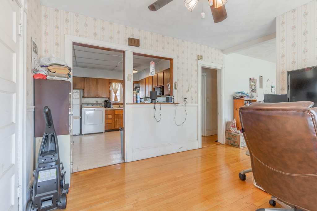 8-10 Safford Road Lynn, MA 01905 - Photo 18 of 35 Gallery Image 18