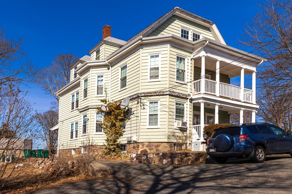 8-10 Safford Road Lynn, MA 01905 - Photo 2 of 35 Gallery Image 2