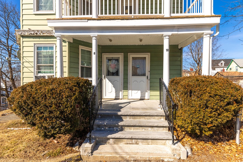 8-10 Safford Road Lynn, MA 01905 - Photo 8 of 35 Gallery Image 8