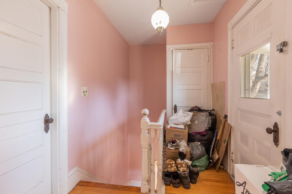 8-10 Safford Road Lynn, MA 01905 - Photo 9 of 35 Gallery Image 9