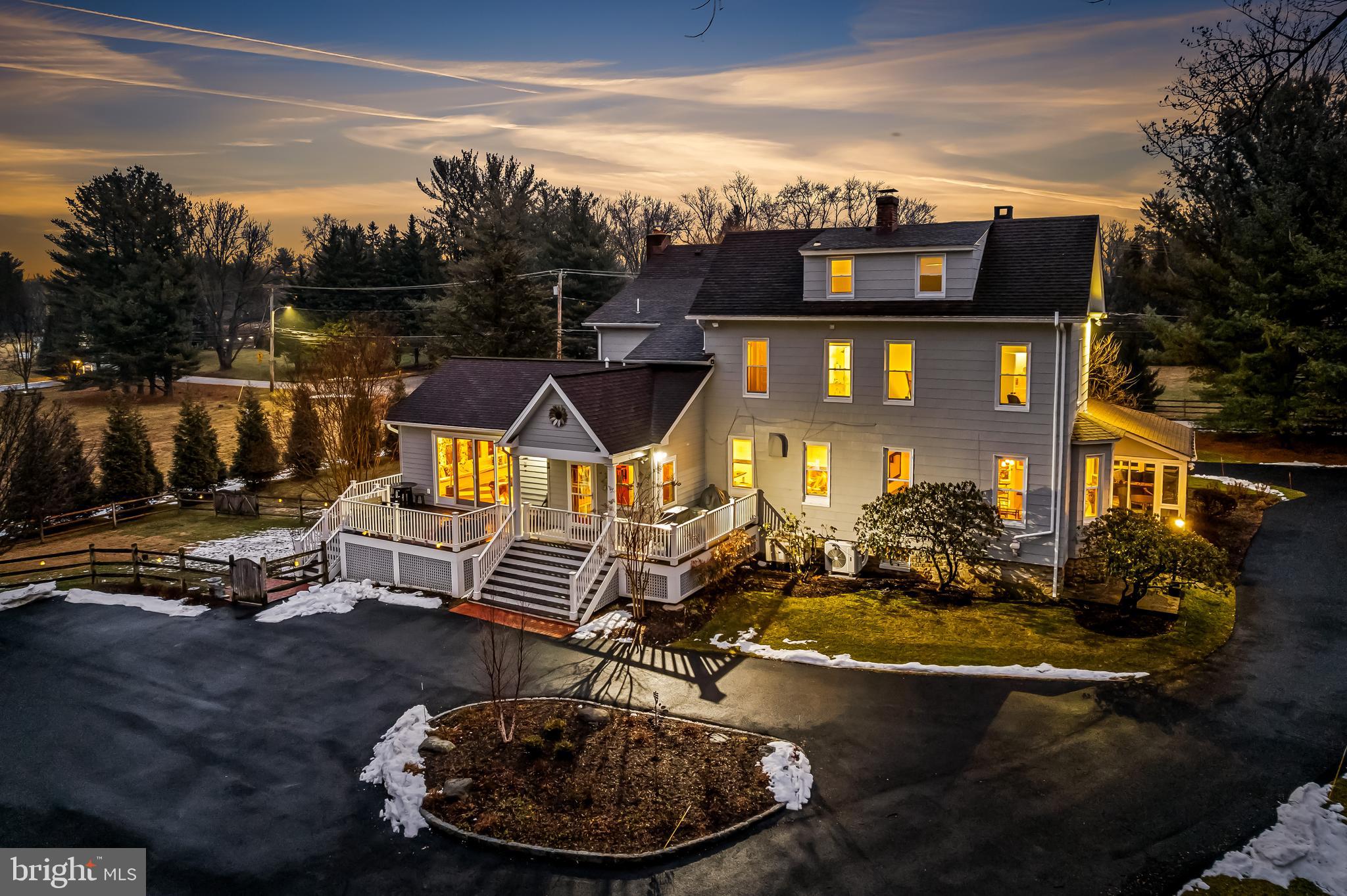 8412 Stevenson Road Baltimore, MD 21208 - Photo 5 of 77