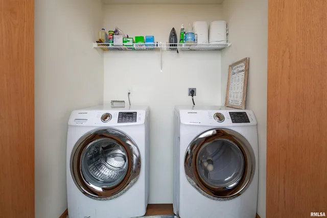 $195,000 | 1729 Jenna Drive, Davenport, IA 52804