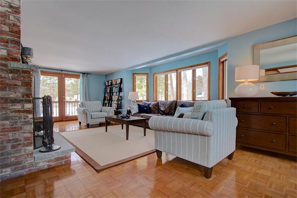 267 River Road Andover, MA 01810 - Photo 3 of 30 Gallery Image 3