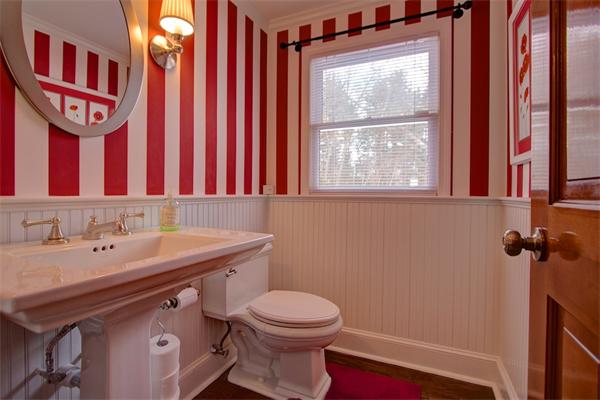 267 River Road Andover, MA 01810 - Photo 7 of 30 Gallery Image 7