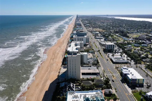 $325,000 | 89 South Atlantic Avenue, Unit 103, Ormond Beach, FL 32176