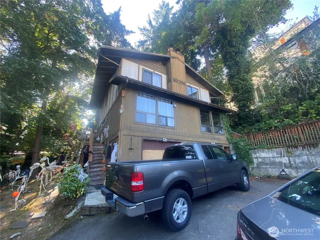 a house view with a garden space