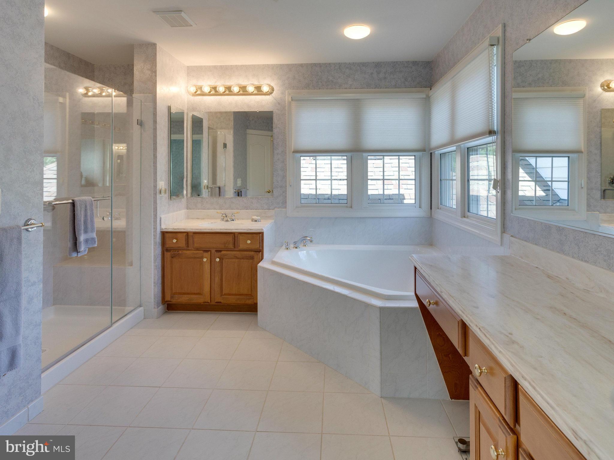 2782 Cody Road Vienna, VA 22181 - Photo 16 of 30 Owner's Bath Ensuite