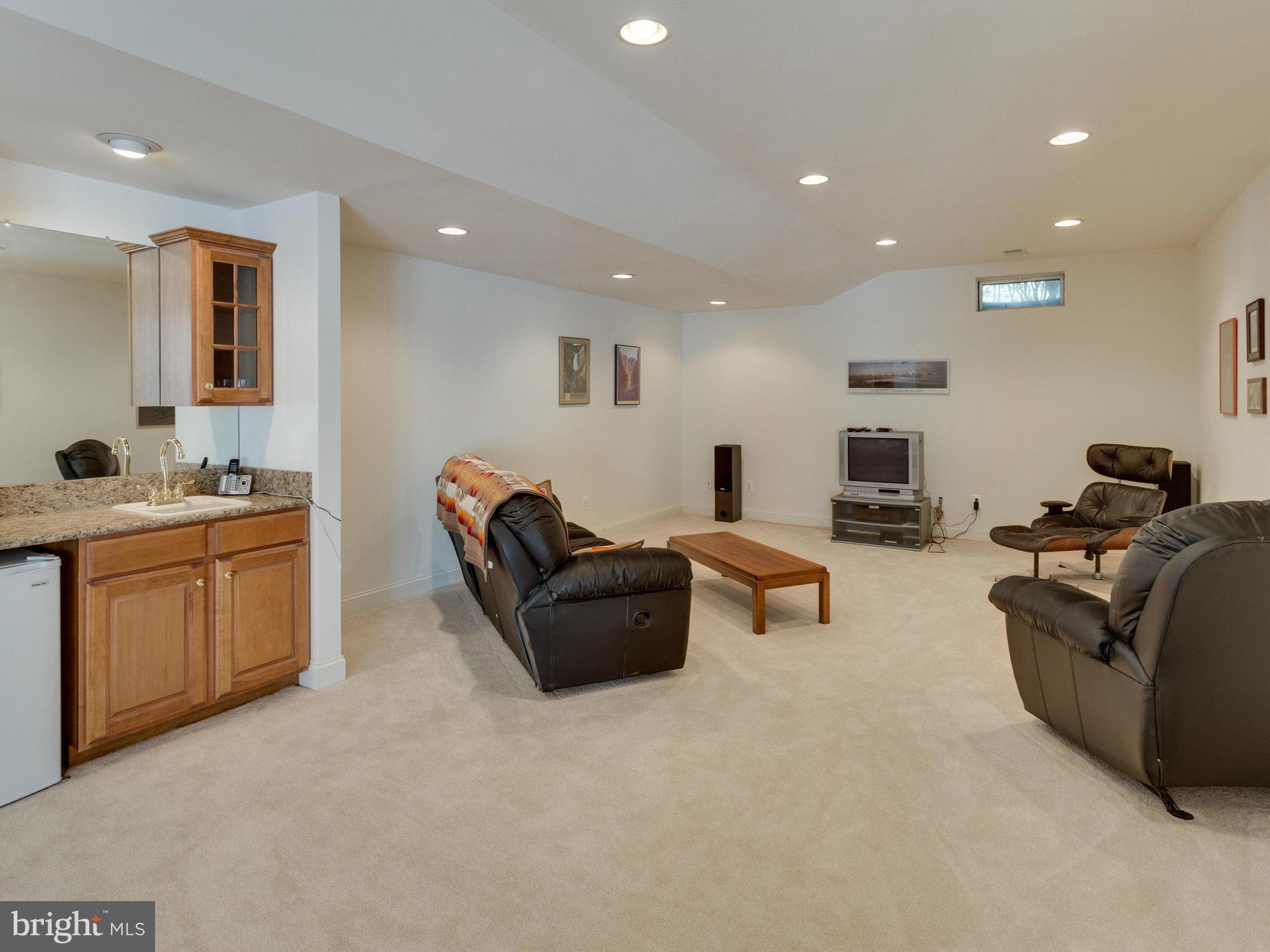 2782 Cody Road Vienna, VA 22181 - Photo 23 of 30 Enormous Rec Room
