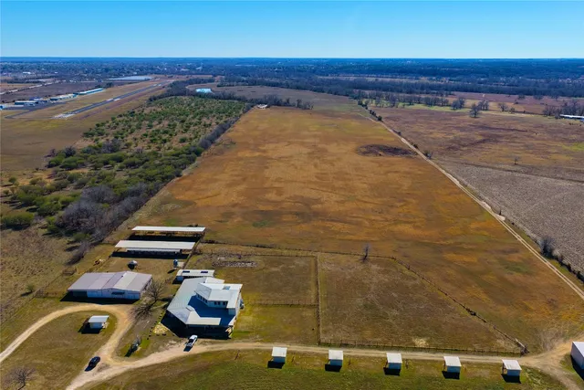 $6,522,260 | 531 State Highway 71, Smithville, TX 78957