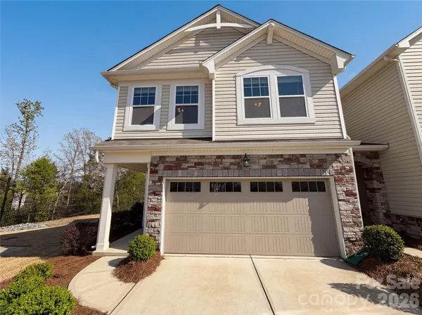 $365,000 | 11122 Chalkbark Lane, Charlotte, NC 28262
