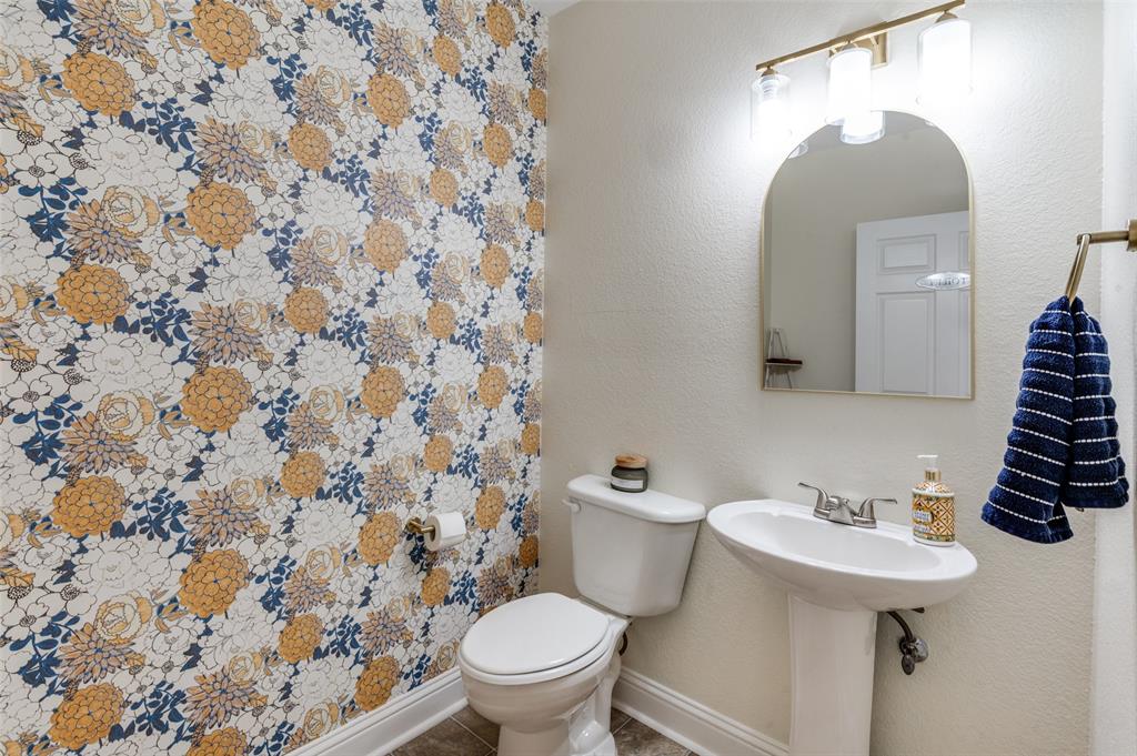 7700 Farm Village Road Scurry, TX 75158 - Photo 11 of 29