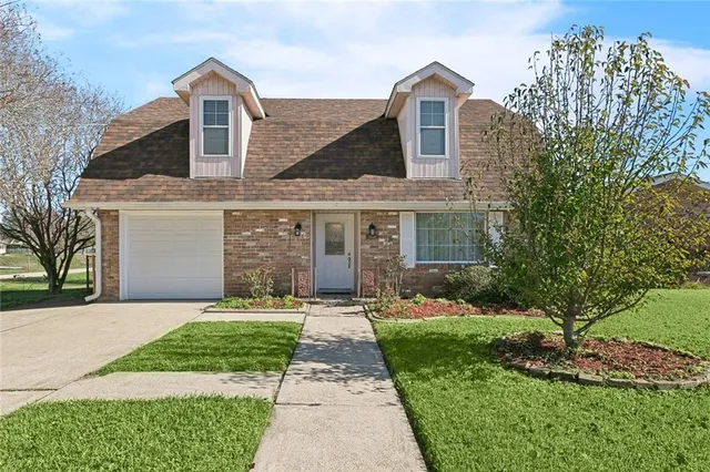 $325,000 | 5221 Alexander Drive, Metairie, LA 70003
