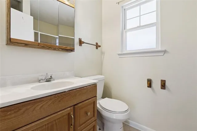 $325,000 | 5221 Alexander Drive, Metairie, LA 70003