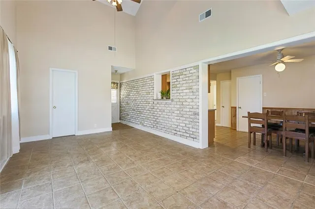 $325,000 | 5221 Alexander Drive, Metairie, LA 70003