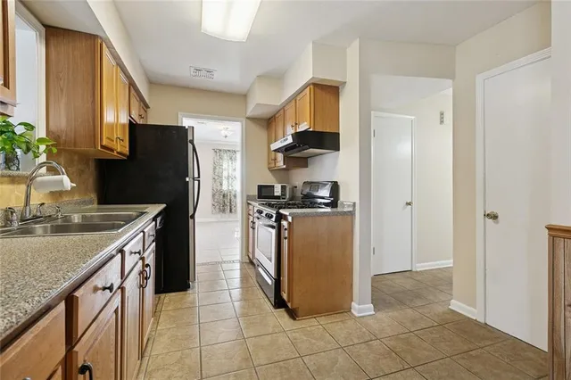 $325,000 | 5221 Alexander Drive, Metairie, LA 70003