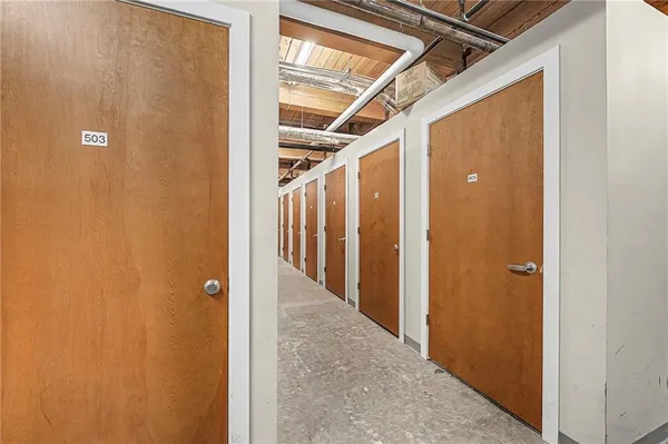 $364,900 | 712 Broadway Boulevard, Unit 503, Kansas City, MO 64105