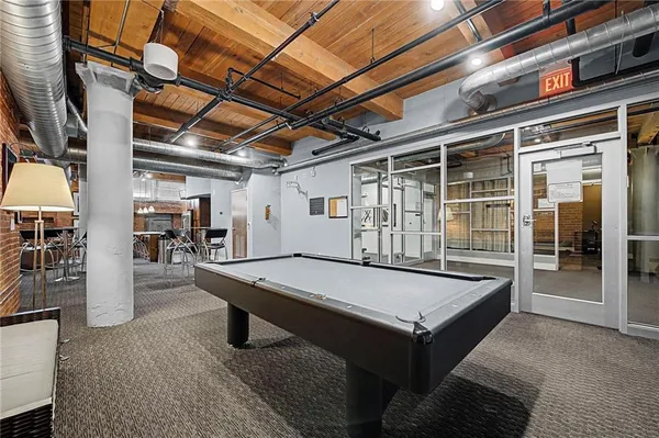 $364,900 | 712 Broadway Boulevard, Unit 503, Kansas City, MO 64105
