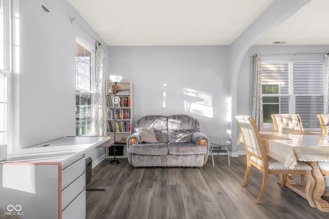 $329,000 | 1950 Lakecrest Drive, Columbus, IN 47201