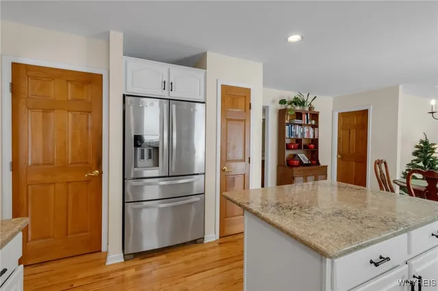 $645,000 | 46 Ferndale Drive, Orchard Park, NY 14127