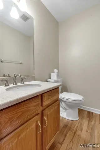 $645,000 | 46 Ferndale Drive, Orchard Park, NY 14127