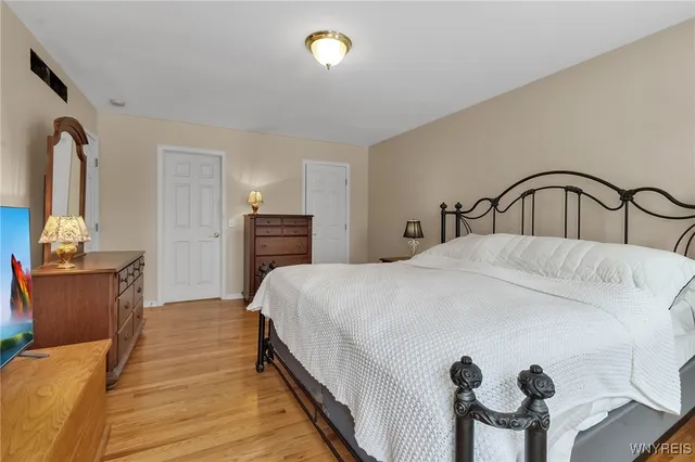 $645,000 | 46 Ferndale Drive, Orchard Park, NY 14127