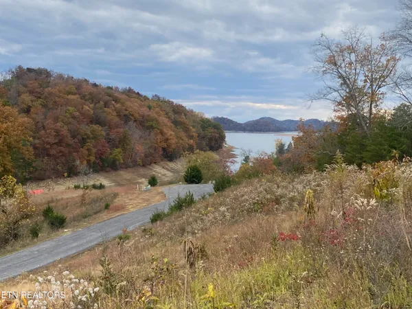 $79,900 | Lot 10 Stone Cove Way, Dandridge, TN 37725