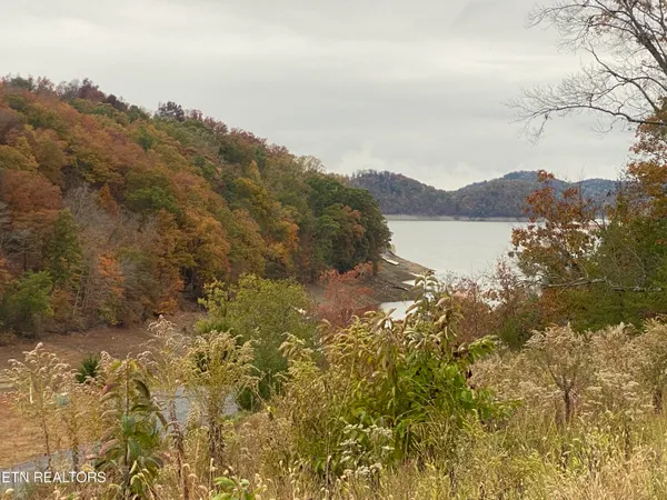 $79,900 | Lot 10 Stone Cove Way, Dandridge, TN 37725