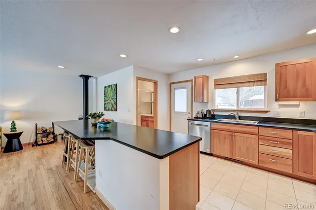 $2,400 | 502 Park Lane, Buena Vista, CO 81211