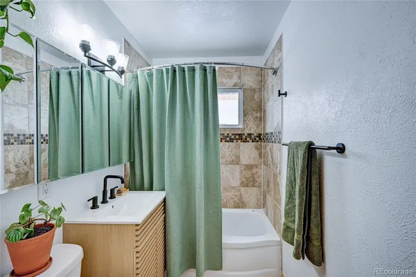 $2,400 | 502 Park Lane, Buena Vista, CO 81211