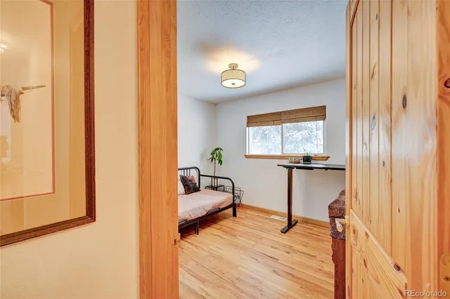 $2,400 | 502 Park Lane, Buena Vista, CO 81211