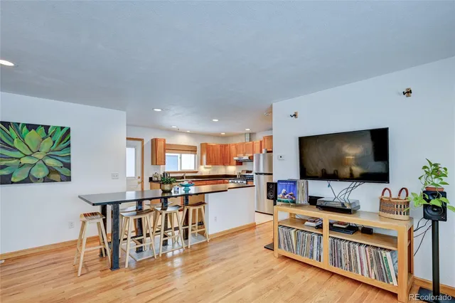 $2,400 | 502 Park Lane, Buena Vista, CO 81211