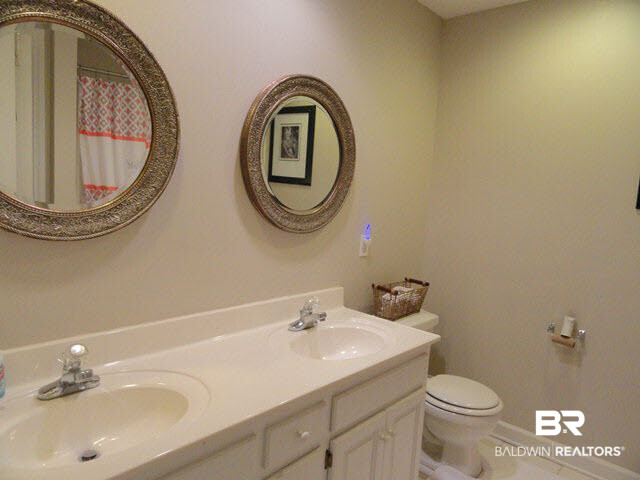 119 General Canby Drive Daphne, AL 36527 - Photo 19 of 34 Full Bath with Double Sink Vanity