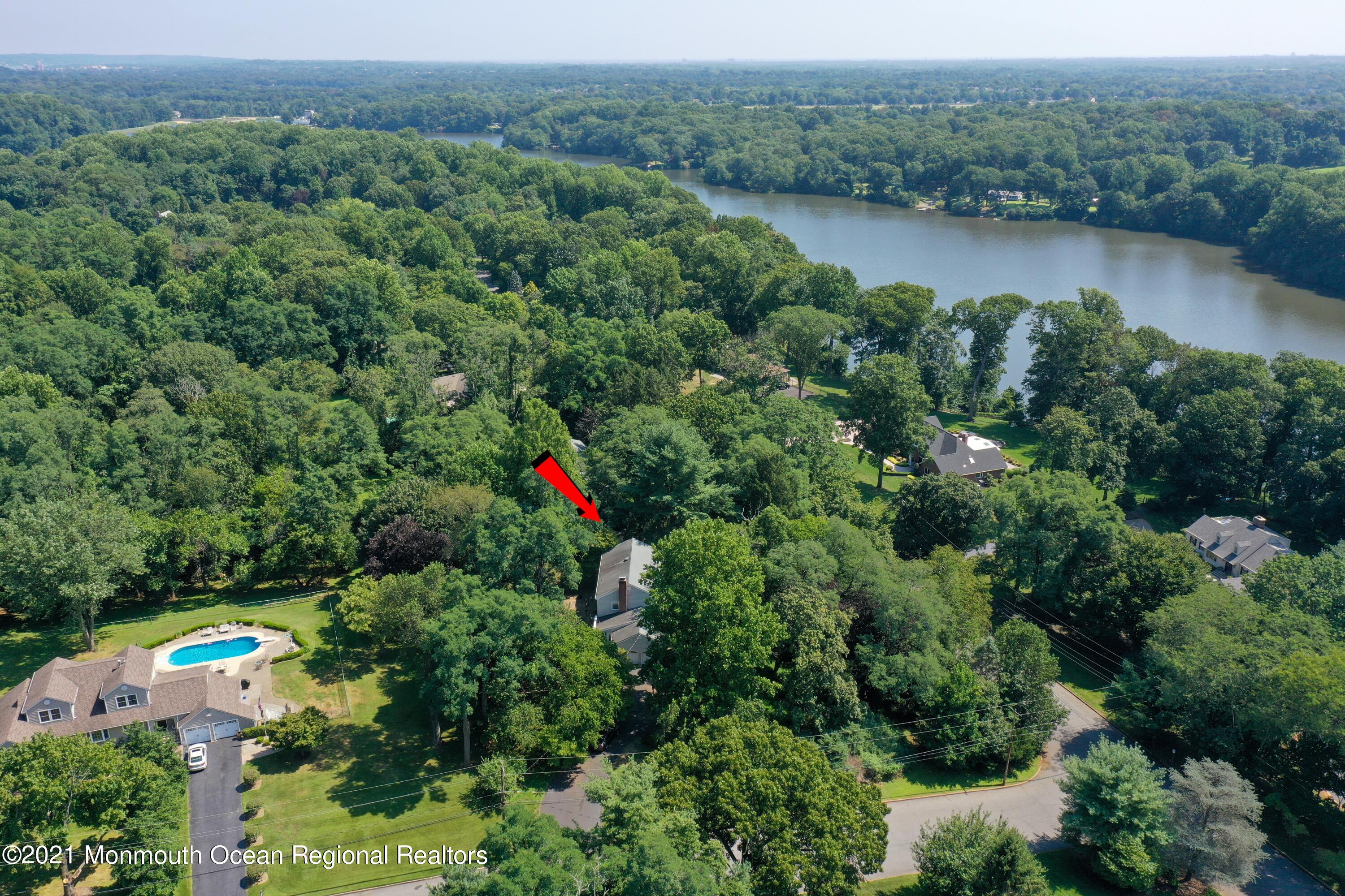 32 Beaver Dam Road Colts Neck, NJ 07722 - Photo 26 of 27 an aerial view of a houses with outdoor space and trees