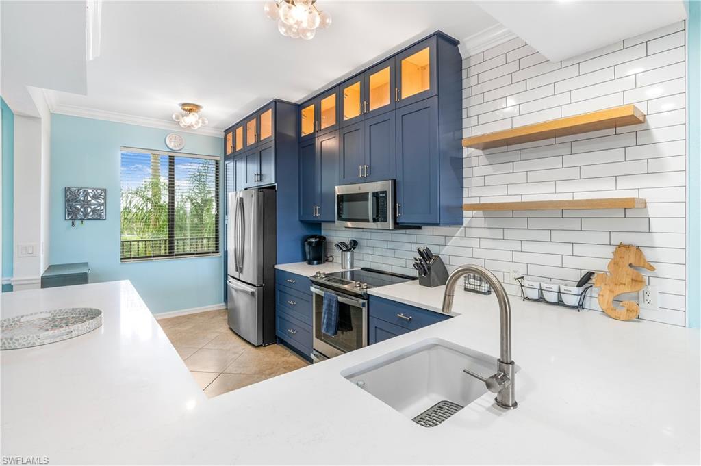 9727 Acqua Court, Unit 434 Naples, FL 34113 - Photo 4 of 30