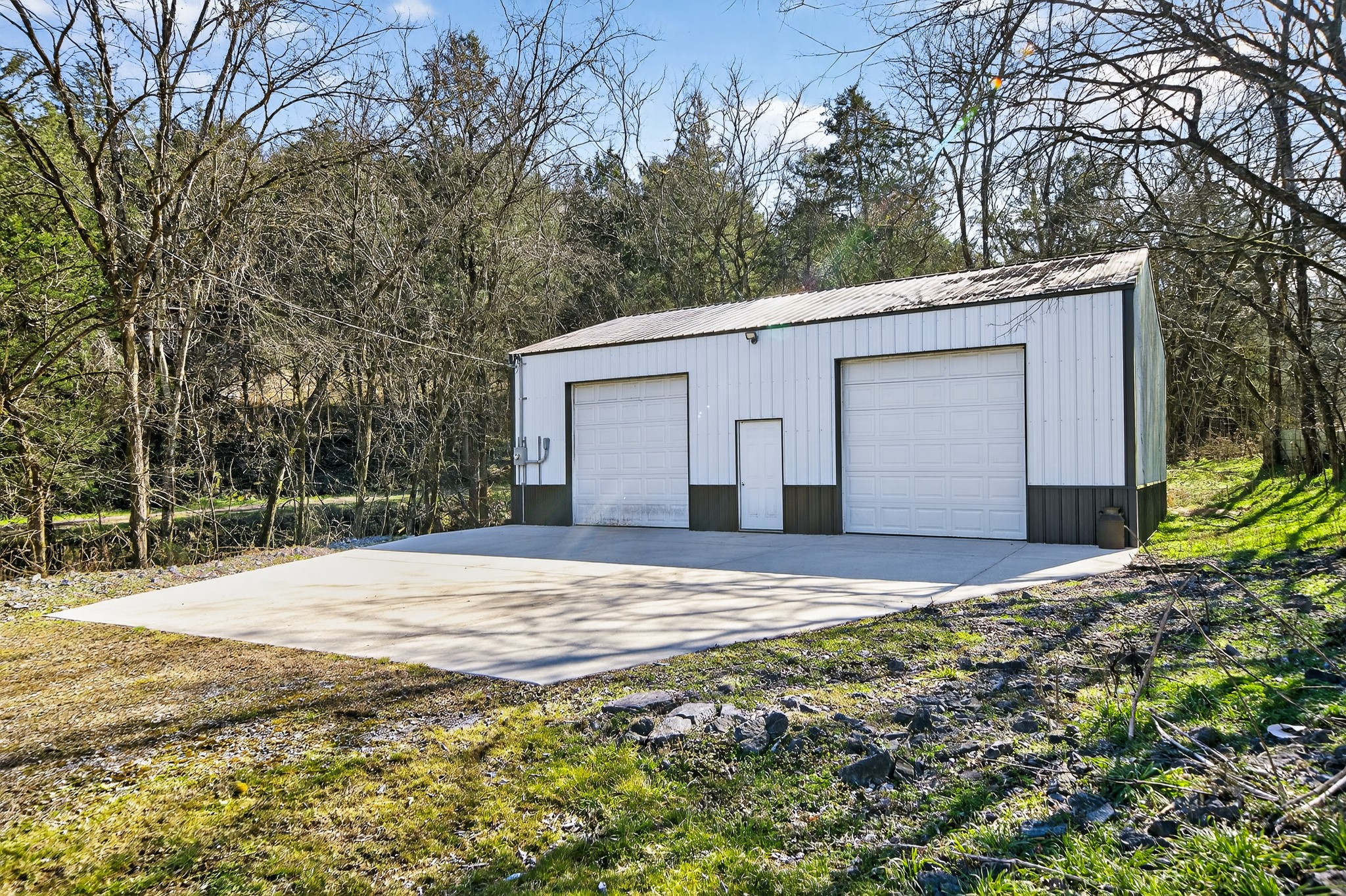1700 Hannah Branch Road Liberty, TN 37095 - Photo 31 of 59 a house with trees in front of it
