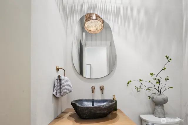 $2,165,000 | 220 Farmhouse Way, Cle Elum, WA 98922