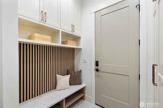 $2,165,000 | 220 Farmhouse Way, Cle Elum, WA 98922