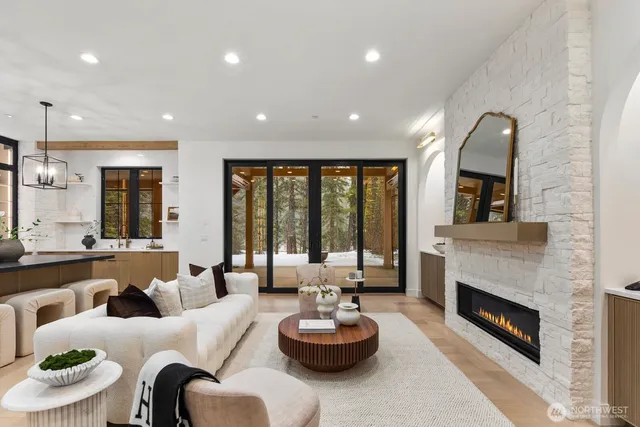 $2,165,000 | 220 Farmhouse Way, Cle Elum, WA 98922